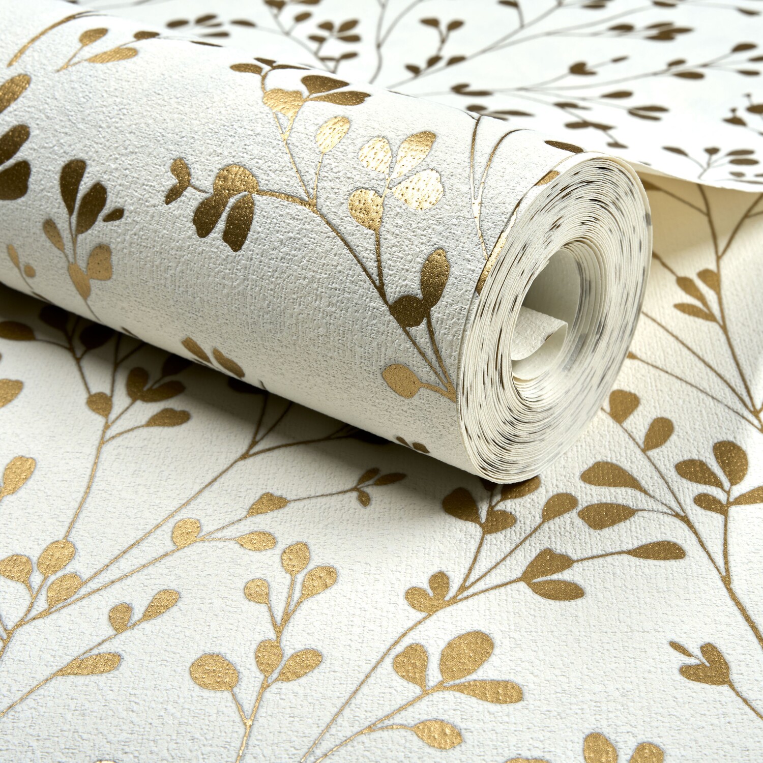 B&Q - Calluna Delicate Metallic Sprig Blown Vinyl WallpaperCream Gold - Image 3