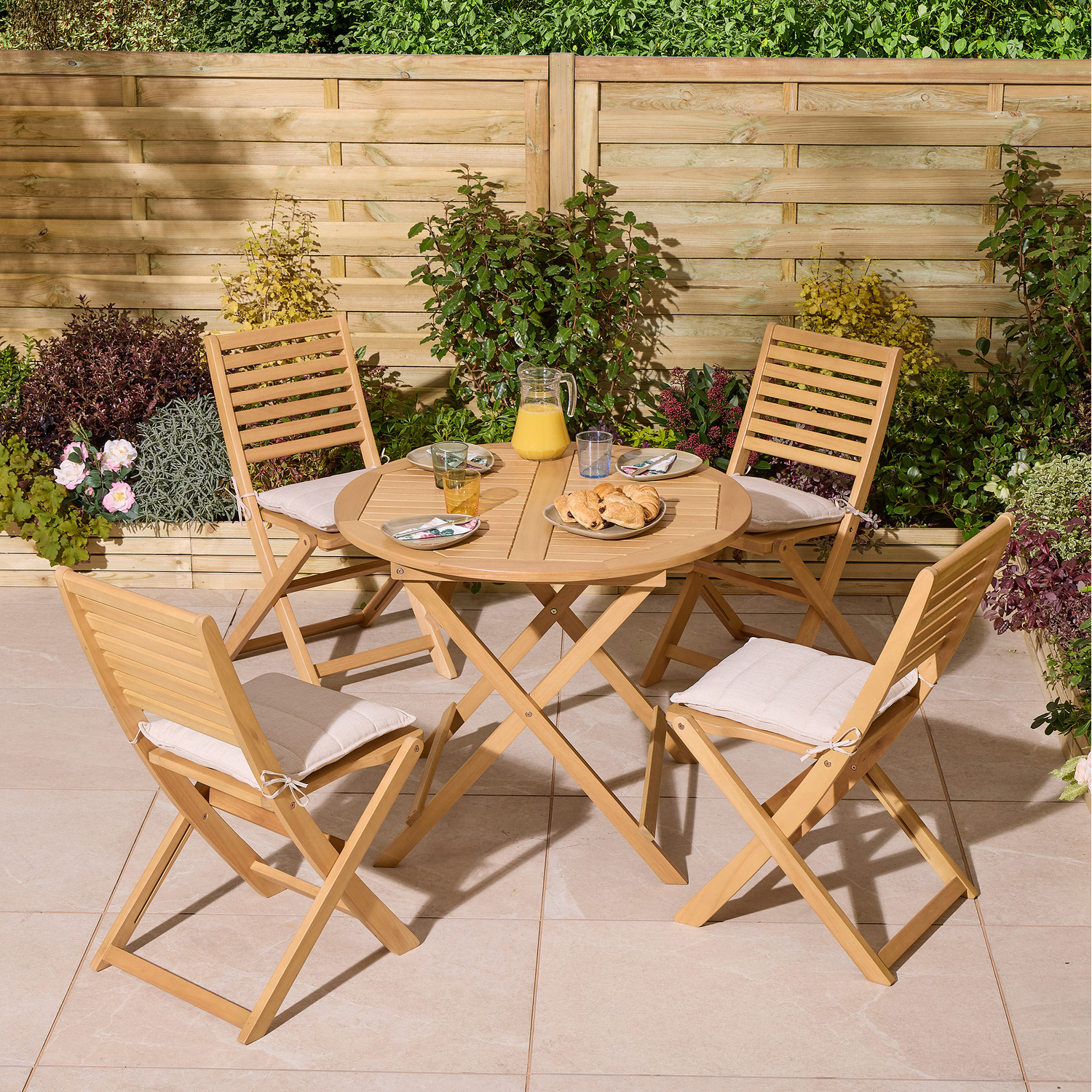 Rowlinson Ashdown Folding Round Dining Set - Natural 4
