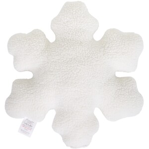 Snowflake Shaped Cushion