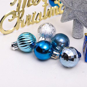 Lifeideas 30 Pieces Shatterproof Christmas Tree Ornament Set