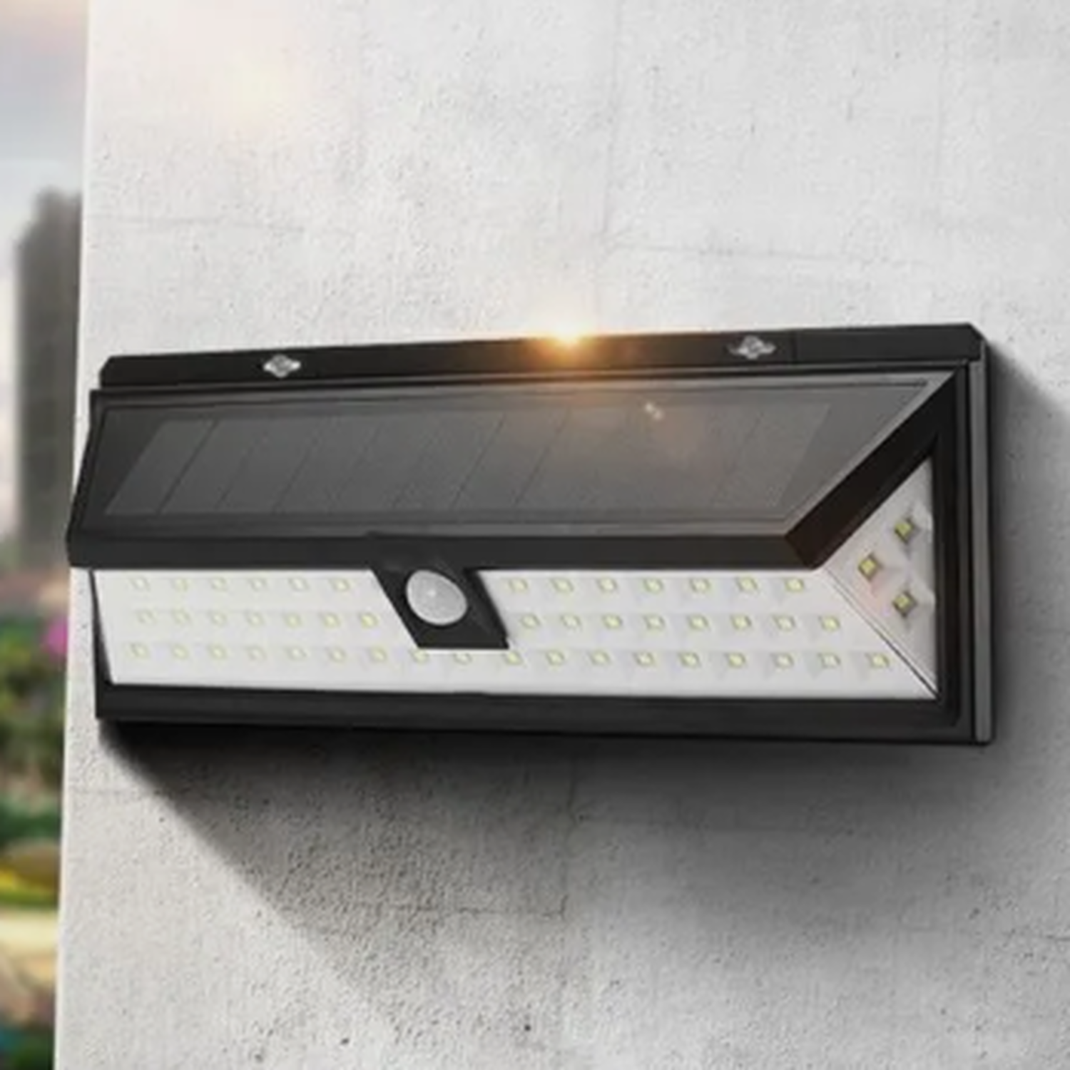 66 LED Solar Floodlight