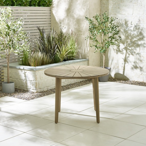 Tari 4 Seat Round Acacia Dining Table