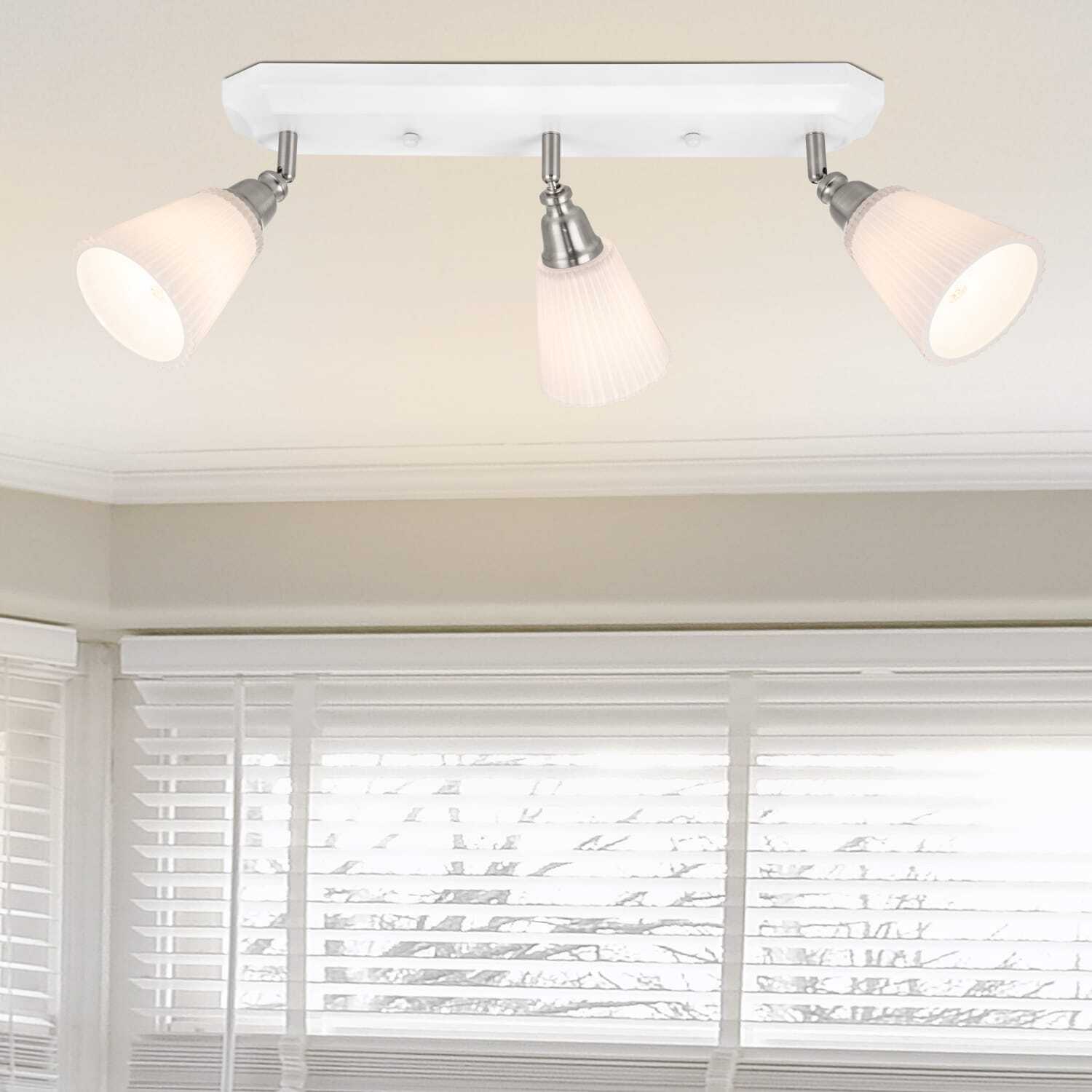 Cosylyte Leverton 3 Light Glass Spotlight - White