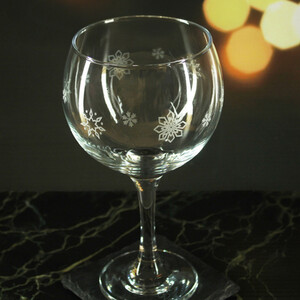 Engraved Set of 4 Cubata Gin Balloon 22.5oz Snowflake Pattern Design