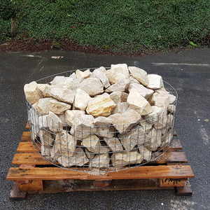 Cream Buff Cotswold Rockery 50-200mm Half Crate 500kg