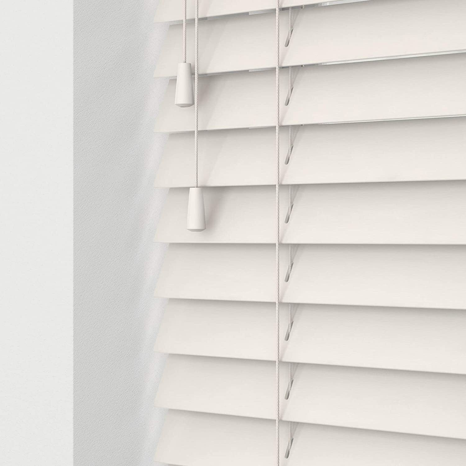 Wooden Venetian Blinds With Strings - Fog White / 120