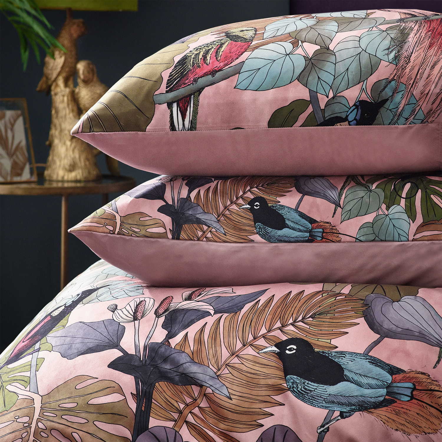 Moriyo Tropical Velvet Duvet Cover Set - Dusky Blush Single