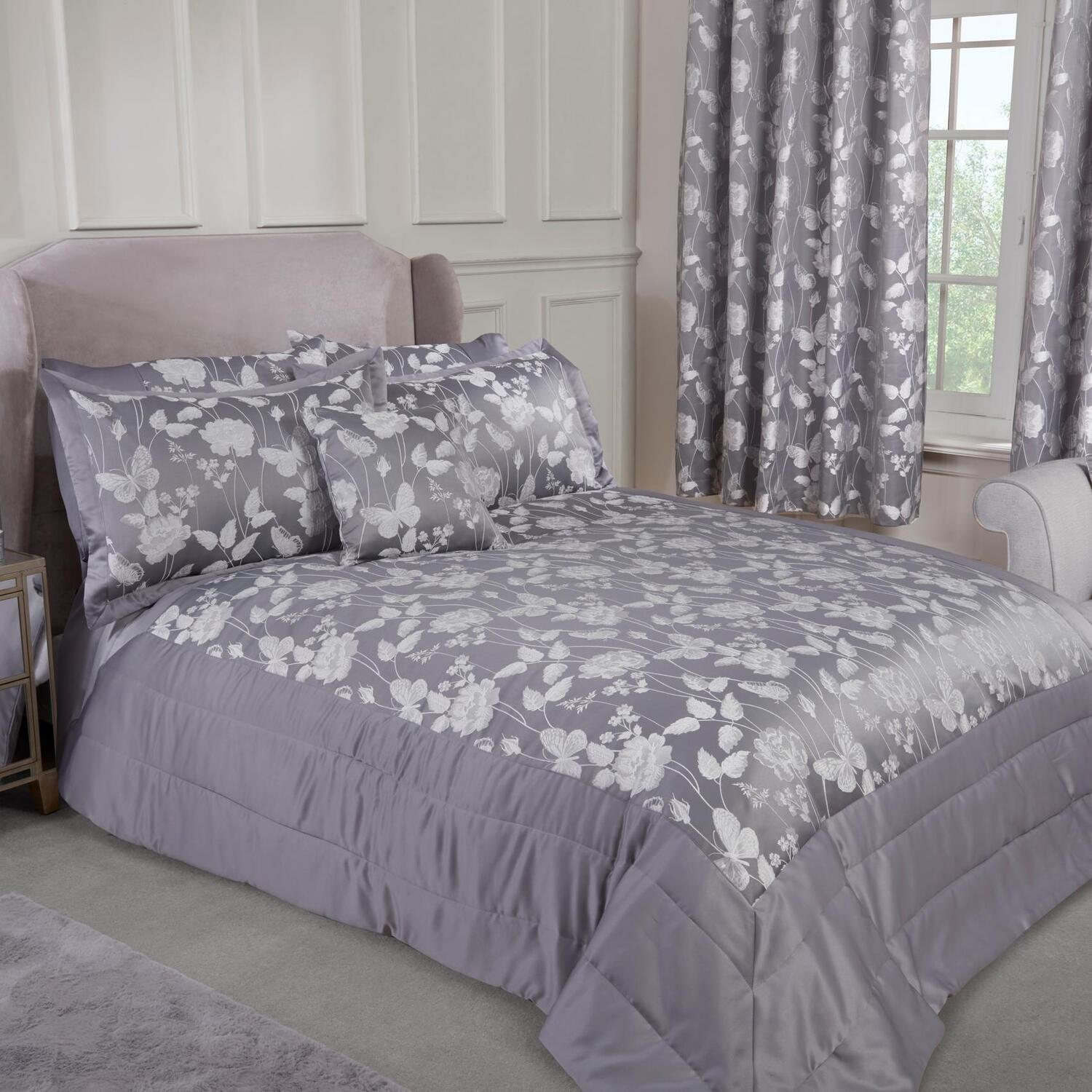Butterfly Meadow Bedspread Set - Silver