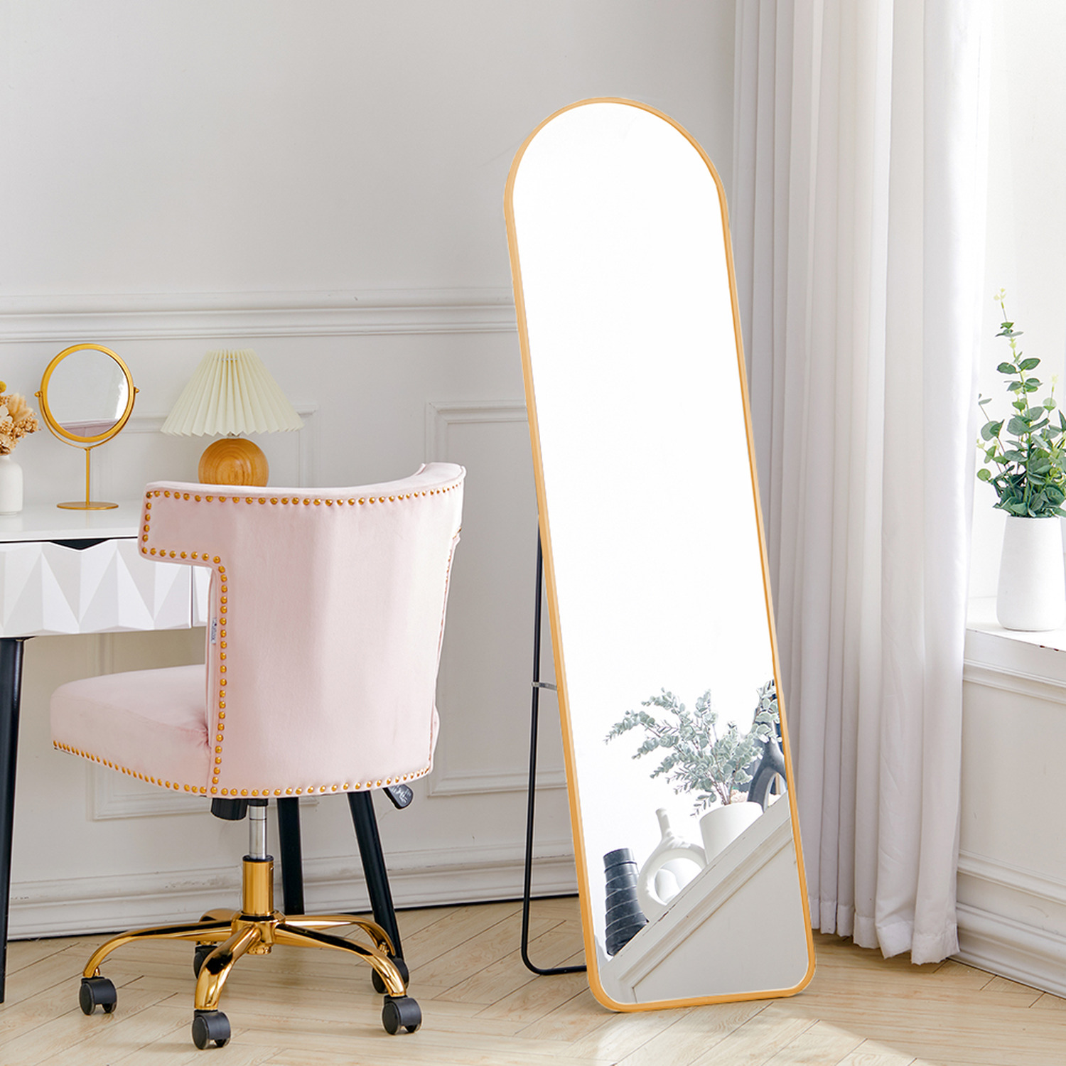 Livingandhome - Full Length Mirror - Arched - Gold