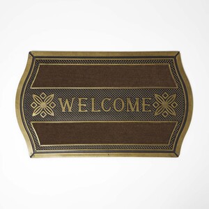 Welcome' Door Mat with Curved Edge, 75 x 45 cm