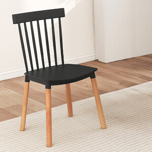 Set of 4 Windsor Dining Chairs