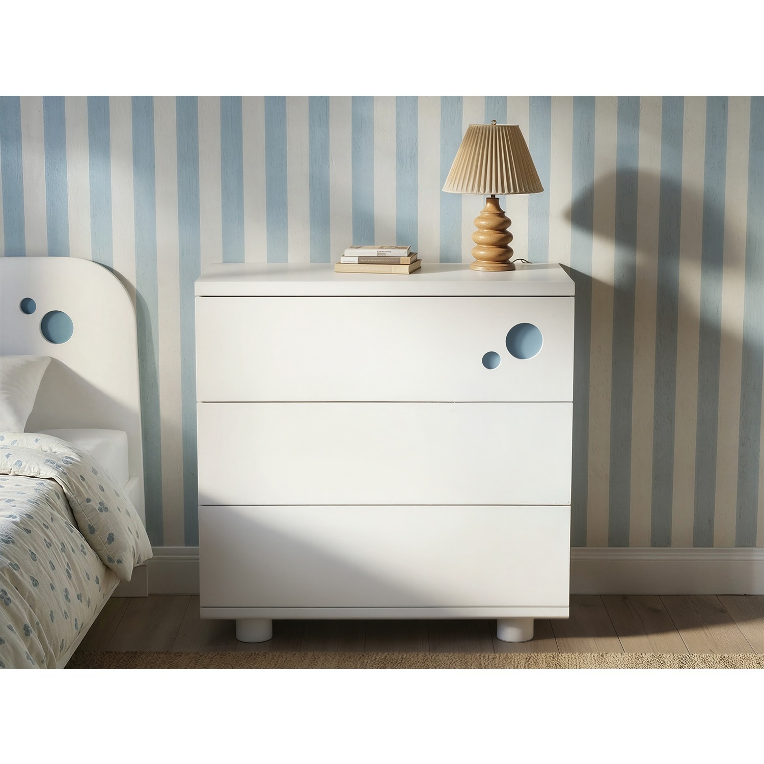 Flair Livana 3 Drawer Chest - White - Image 1